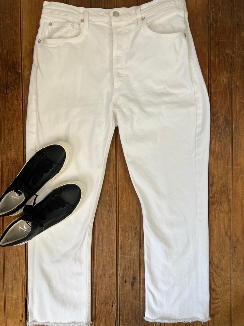 Women’s Agolde jeans high rise Riley White Denim Jeans raw hem size 32
